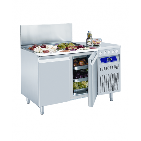 Table frigorifique ventilée avec saladette réfrigérée GN