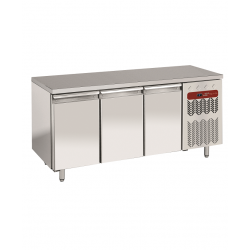 Table réfrigérée négative ventilée en 600x400 3 portes